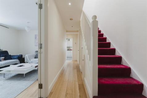 47b Greenford Ave Recp.jpg