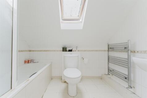 47b Greenford Ave Bath.jpg