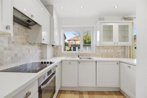 37 Cuckoo Kitch 3.jpg