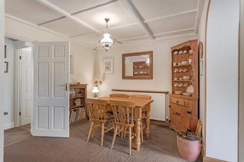 BREAKFAST ROOM