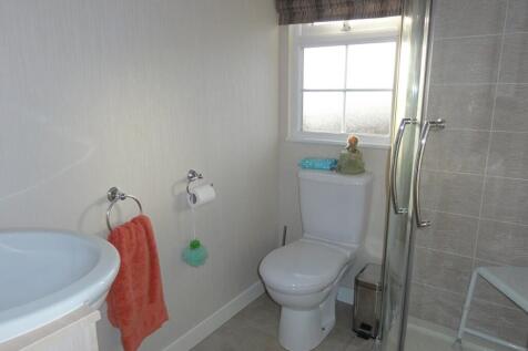 En-Suite Shower/w.c.