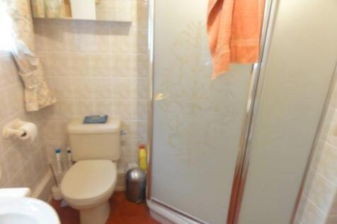 Bathroom/Shower Room