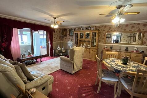 Lounge/Diner