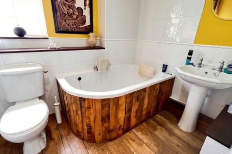 Bathroom/w.c.