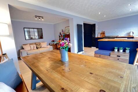 Fitted Kitchen/Diner
