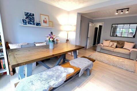 Fitted Kitchen/Diner