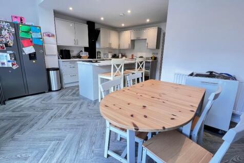 Fitted Kitchen/Diner