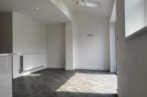 Fitted Kitchen/Diner