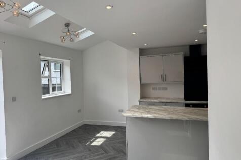 Fitted Kitchen/Diner