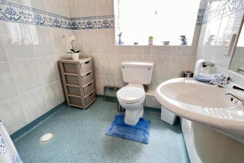 Shower Room/w.c.