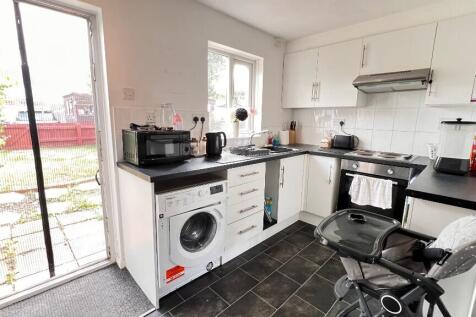 Fitted Kitchen