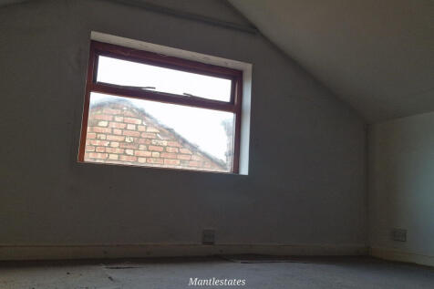 LOFT ROOM