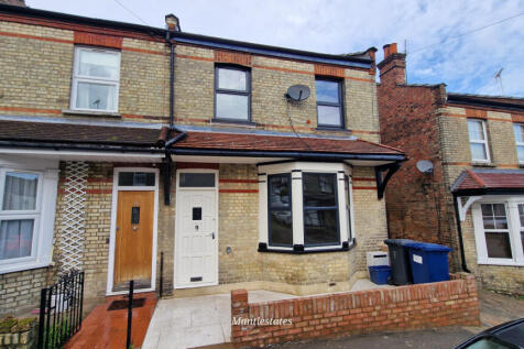 3 Bedroom End of Terraced House