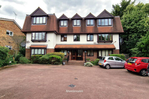 3 Double Bedroom First Floor Flat