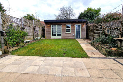 2 BEDROOM BUNGALOW