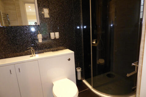 BEDROOM 1 EN-SUITE