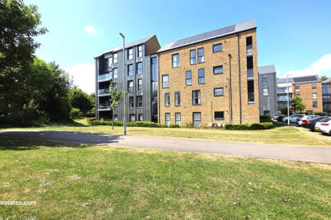 2 Bedroom Ground Floor Flat