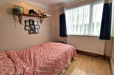 LOFT REAR BEDROOM