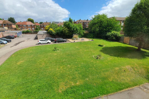 COMMUNAL GARDENS