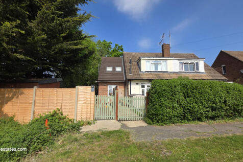 3 Bedroom House with Annex