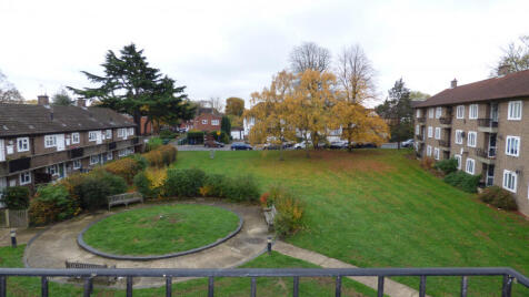 2 Double Bedroom 2nd Floor Flat For Rent