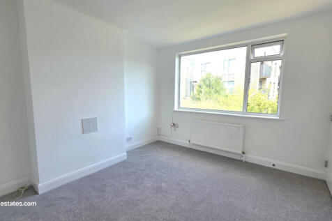 2 BEDROOM FIRST FLOOR MAISONETTE