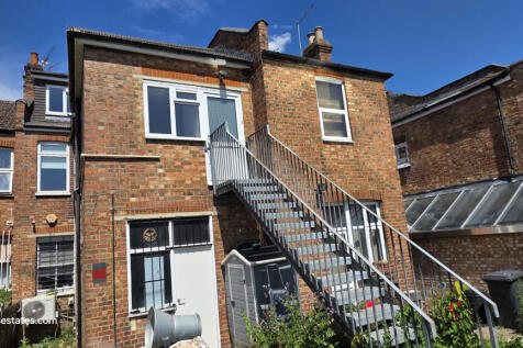 2 Bedroom Flat