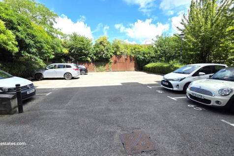 CAR PARK