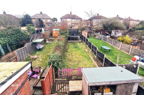 GARDEN VIEWS