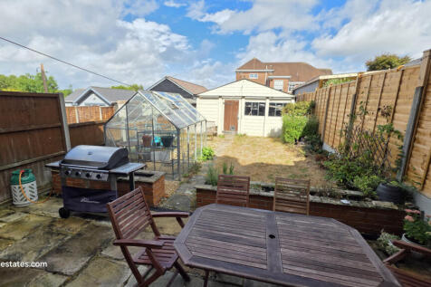 PATIO AREA