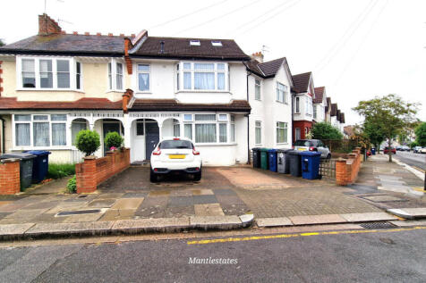 1 Bedroom Garden Flat