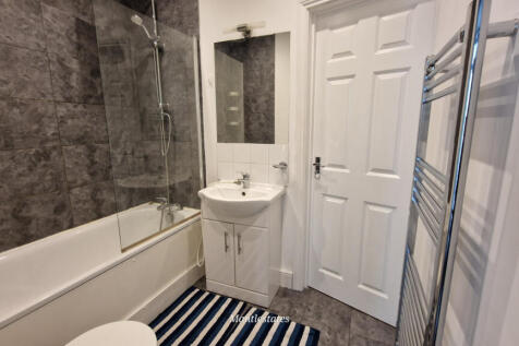 JACK &amp; JILL BATHROOM