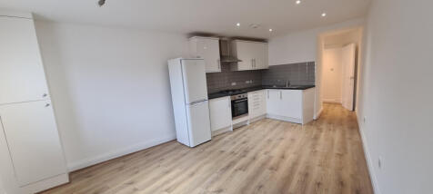 LOUNGE KITCHEN