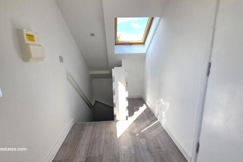 LOFT LANDING