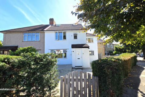 4 - 5 bed semi-detached house to rent on Sweet Br