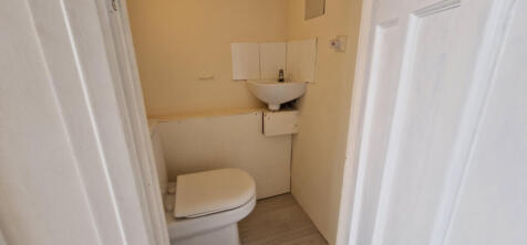 CLOAK ROOM