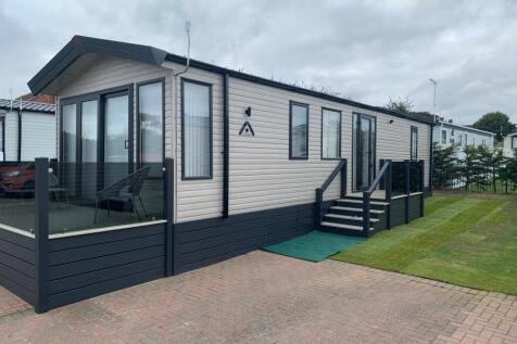 2 bedroom Property for sale