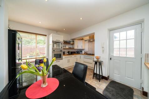 Kitchen (2)