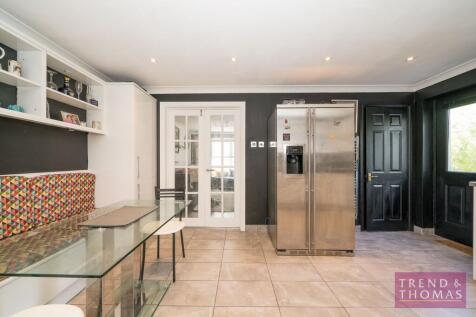 Kitchen_Dining