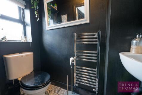 Downstairs Cloakroom
