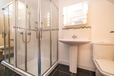Bed 2 En-Suite