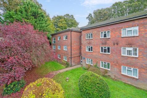Ext - Mead Place (2)