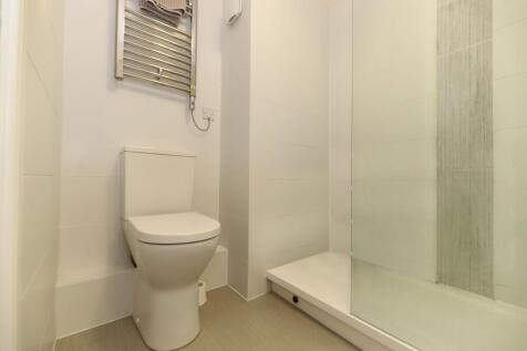 Shower Room (2)