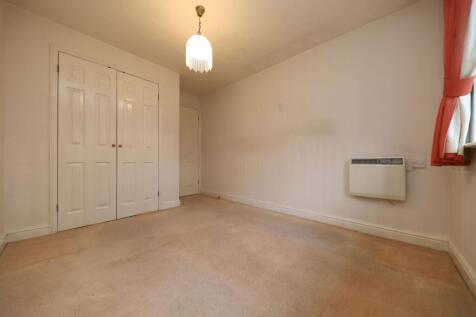 Bedroom (2)
