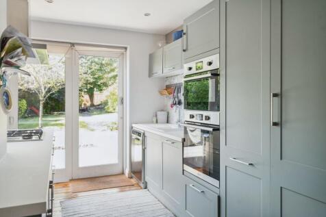 Kitchen (2)