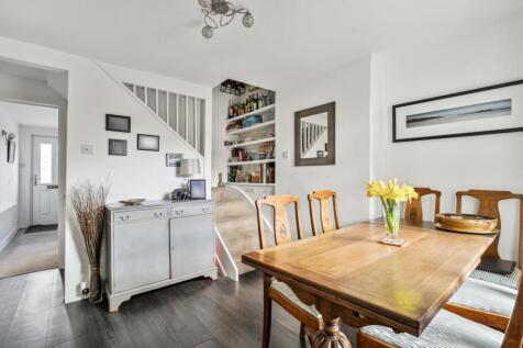 Dining Room (2)