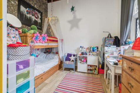 Bed 3 (2)
