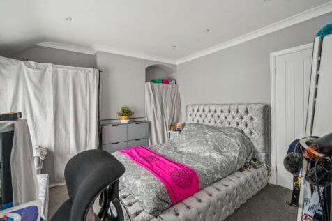Bed 1 (2)