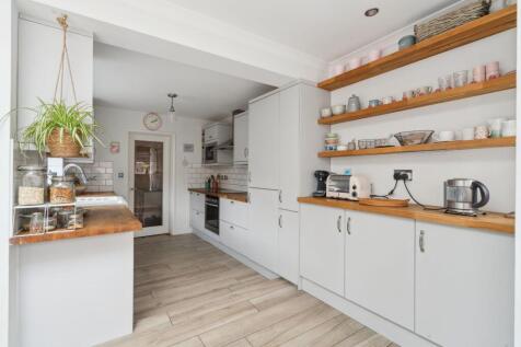 Kitchen (3)