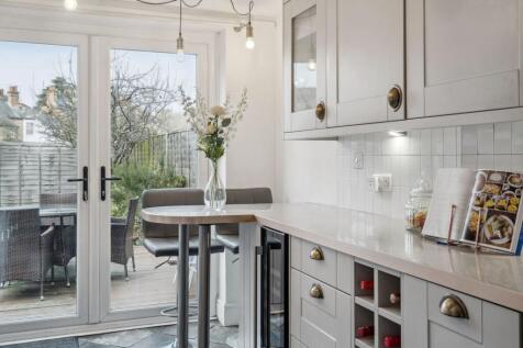 Kitchen (2)